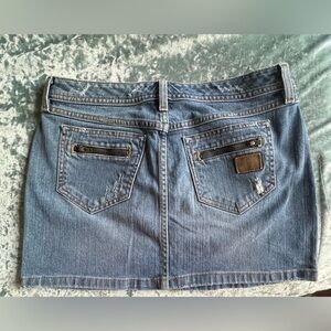Tommy Hilfiger denim skirt